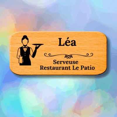 Badge en bois personnalisé - Serveuse